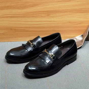 Erkek ayakkabısı Lüks Marka Yüksek Kalite El Yapımı Metal Düğmeler Zarif Adam Elbise Ayakkabı Yaz Rahat Iş Tasarımcı Loafer'lar