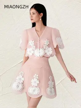 Pembe İki Parçalı Setleri kadın Kollu Moda Nakış Yeni Yüksek Bel İnce Patchwork Çiçek Mini Kadın Üst Bir Çizgi Etek Giyim